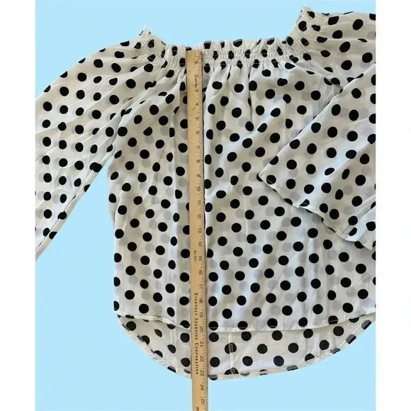 Bundle - off the shoulder tops - Picture 7 of 14